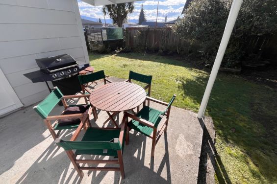 Holiday Villa - outdoor patio